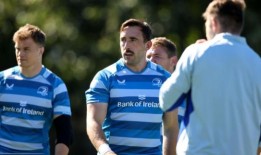 杰克·柯南在新赛季开始前走出了球场