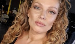 Liszowska通常会戴假发，化浓妆她脱了衣服是什么样子？“大自然永远是最美丽的”