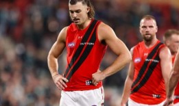 “伙计，这一点都不好笑”——Bomber Draper说得很甜蜜