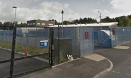 来自同一所学校的5岁和6岁的孩子死亡，官员说感染“不太可能是原因”