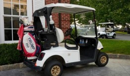 特朗普透露，他从高尔夫俱乐部和度假村获得了5.13亿美元的收入