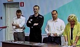 克里姆林宫的批评者纳瓦尔尼搬到了北极的刑事殖民地：盟友