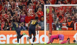 “进化中的”维尼休斯选择冠军联赛而不是金球奖