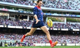 兰登在英国参加完婚礼后称赞了迪斯的文化