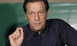 巴基斯坦禁止伊姆兰·汗的政党，叛国罪立案