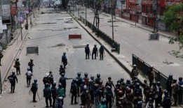 随着学生抗议活动的加剧，印孟贸易陷入停滞