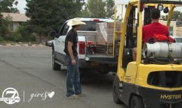 丹佛7号的观众向在雷击中失去家园的科罗拉多州青少年捐赠了2000美元