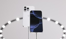 苹果在新款iPhone 16上拥抱了人工智能