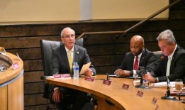 “还有很多事情要做”：在清除了议会的障碍后，莫比尔成为阿拉巴马州第二大的努力等待着选民