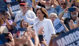 时间来了,女人来了:卡玛拉·哈里斯如何击败特朗普