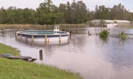 “危险的、危及生命的”洪水将淹没遭受重创的昆士兰州