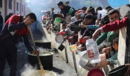 随着以色列和哈马斯的战斗愈演愈烈，加沙的饥荒肆虐