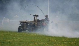 萨福克郡的军事节目将在本周末招待电视名人