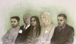 萨拉·沙里夫：一个10岁的女孩死前“头上缠着塑料袋，被板球棒击中”