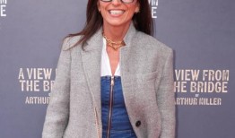 达维娜·麦考尔展示脑瘤手术后的伤疤