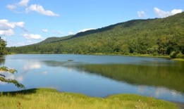 水坝工程停止后，美国原住民希望保护“神圣的”钱德勒山