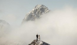 情侣们私奔是为了打造独一无二的婚礼