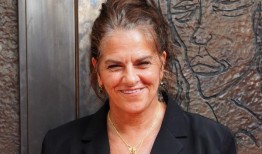 特雷西·艾敏（Tracey Emin）： 40多岁之后，男性艺术家的影响力“减弱”了