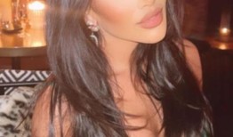 澳大利亚大学联合会主席大卫·劳埃德表示，国际学生限制了“故意削弱”的经济