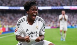 欧洲足球：拜仁在沃尔夫斯堡反败为胜