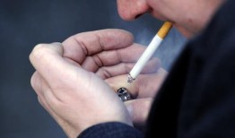 英国成年人的吸烟水平，按地方当局划分