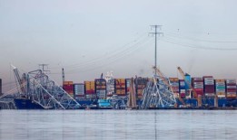 巴尔的摩领导人指责船主和经理在基桥倒塌中玩忽职守