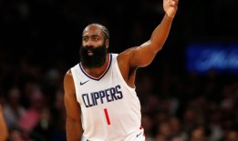 詹姆斯·哈登说他的经纪人在与76人的合同期间会见了火箭