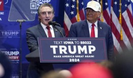 北达科他州州长Doug Burgum支持川普