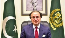 财政部长会见交付协会主席