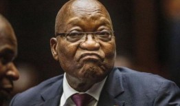 南非前总统雅各布·祖马在加入一个敌对政党后面临被非洲人国民大会开除的危险