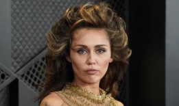 麦莉·赛勒斯起诉这首歌与布鲁诺·马尔斯的单曲相似